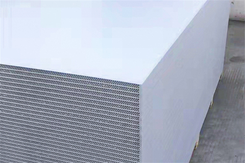 LIRON-Form Plastic Board